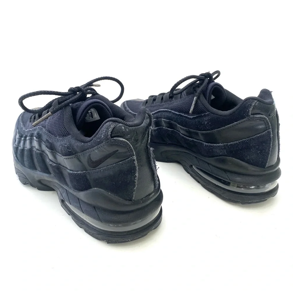 Nike Youth AirMax 95 GS Triple Black Running Trainer